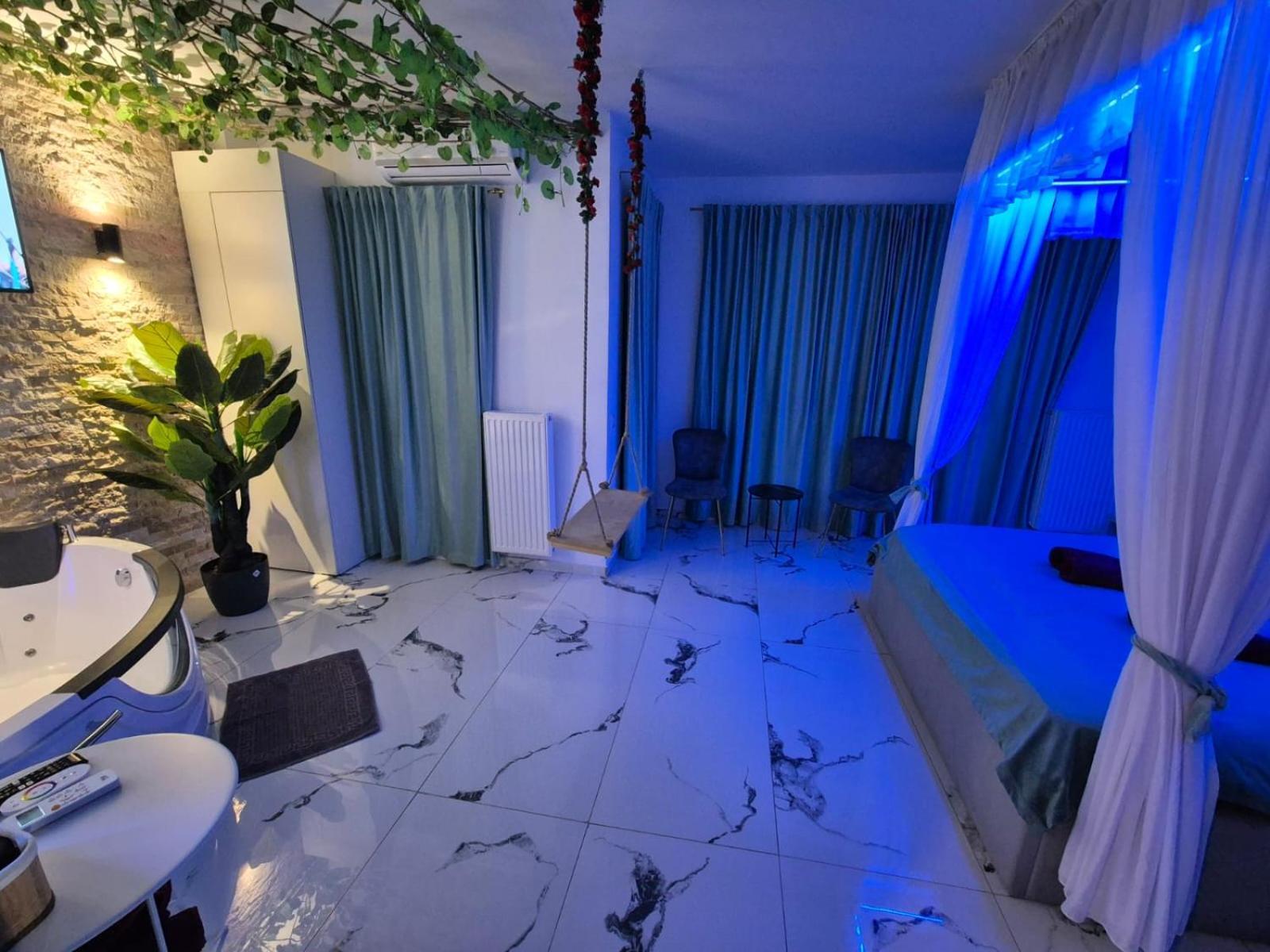 Ferienwohnung Afi Discret Jacuzzi Bukarest Exterior foto